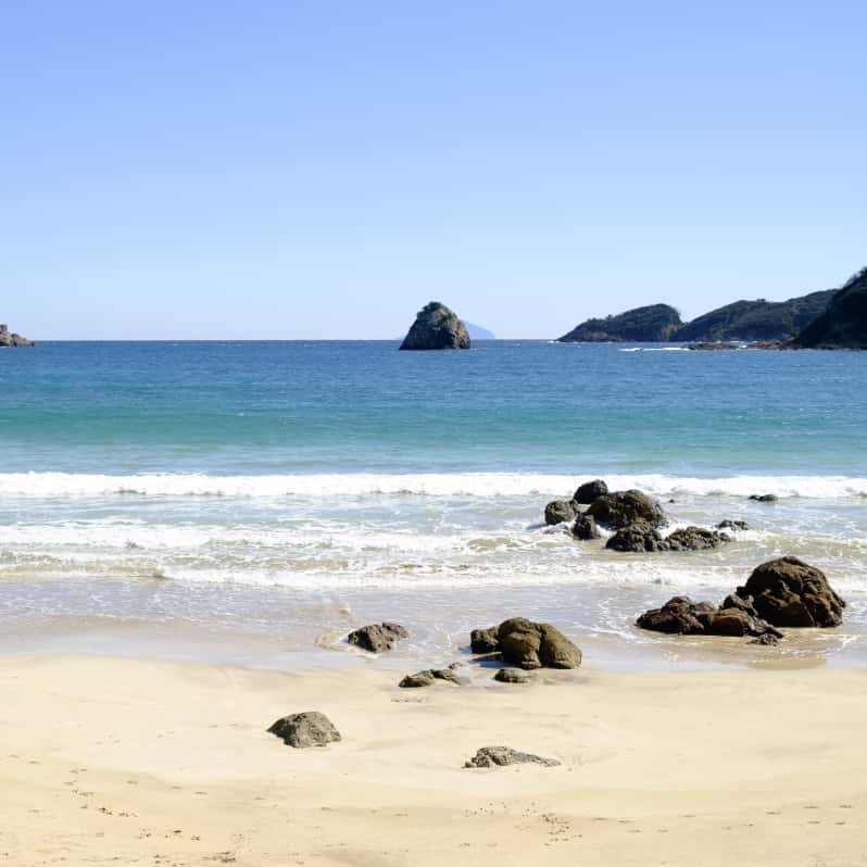 リゾート感のある海辺