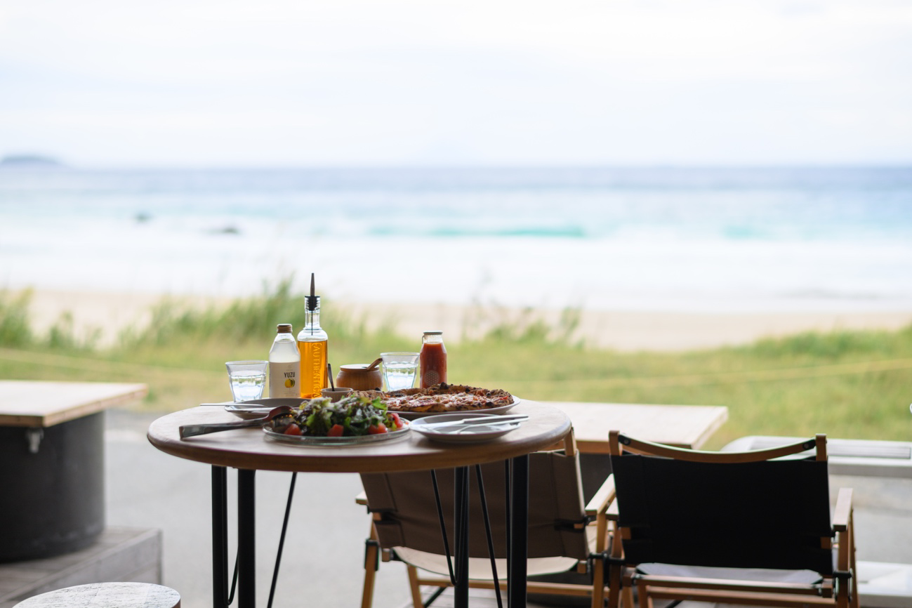 五感を満たす、海辺のピッツェリアへ。【下⽥ベイクロシオ公式マガジン】