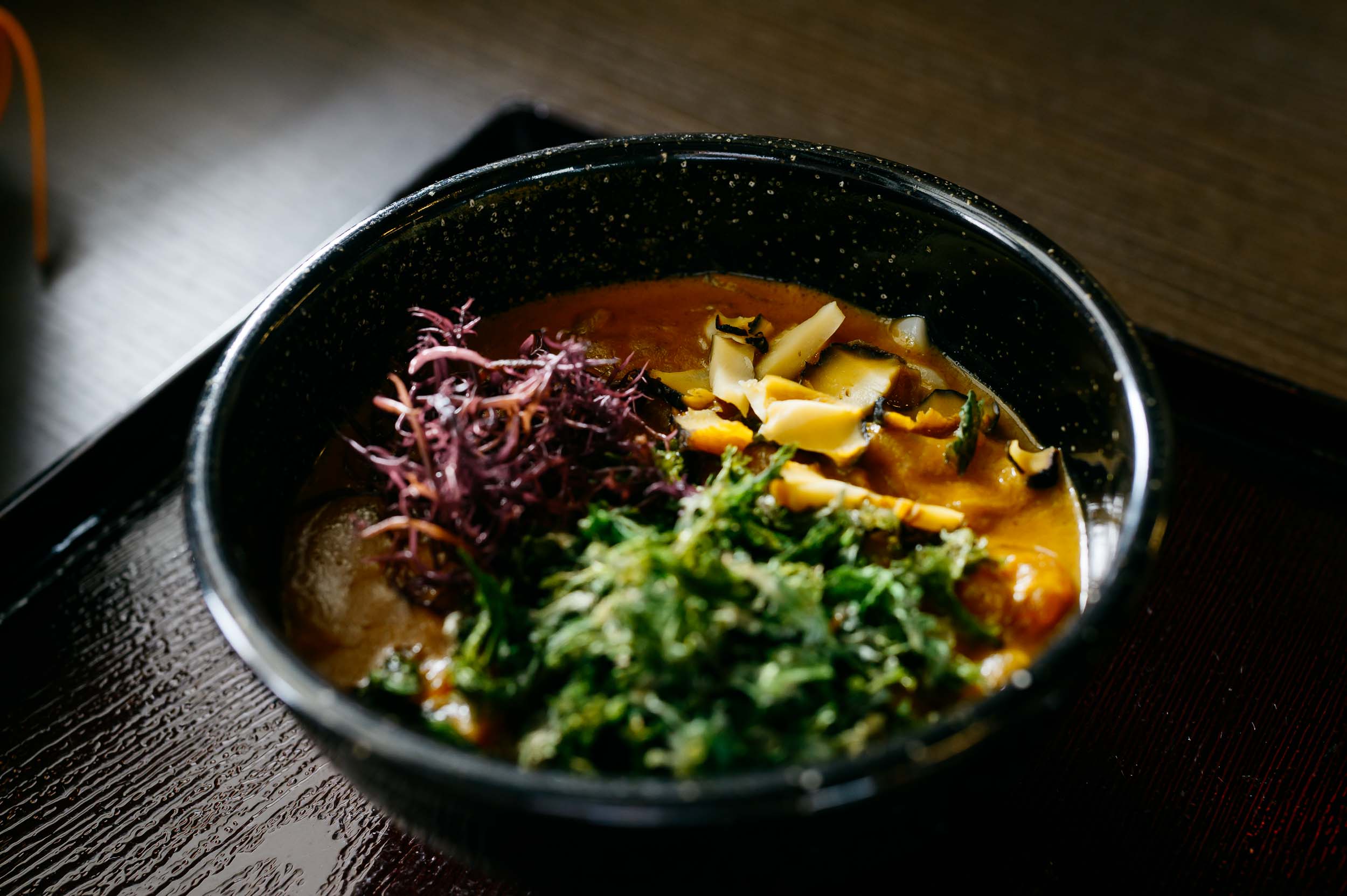 サザエと海苔を使った下田カレーうどん